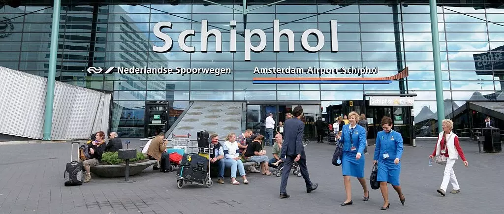 Taxi Eindhoven - Schiphol Amsterdam Airport